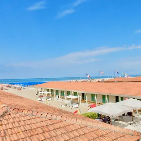 Attico Al Mare Апартаменты